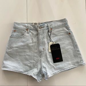 Levi’s High Waisted Denim Shorts NWT